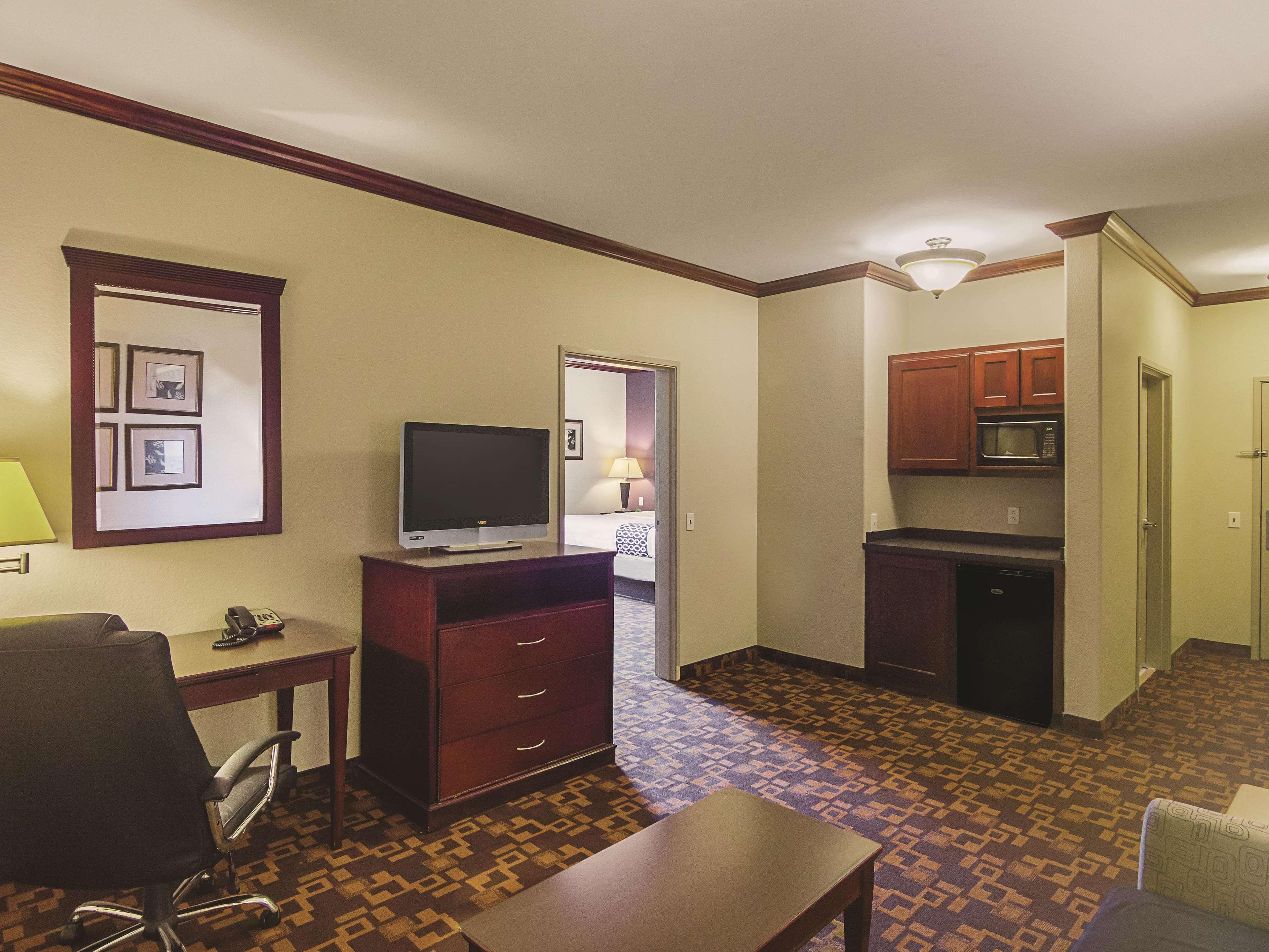 Hotel La Quinta By Wyndham Lindale Exterior foto